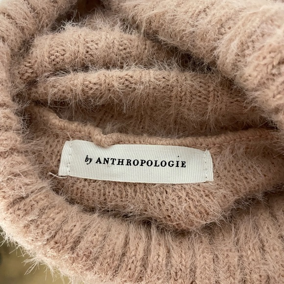 Anthropologie Falling Snow Eyelash Ruffled Turtleneck Poncho Dusty Pink OS - Picture 6 of 6